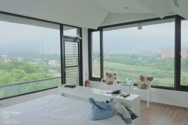 住宿 / 台北繁華中的清幽寧靜，台北淡水住宿推薦——日光行館親子民宿 ♪