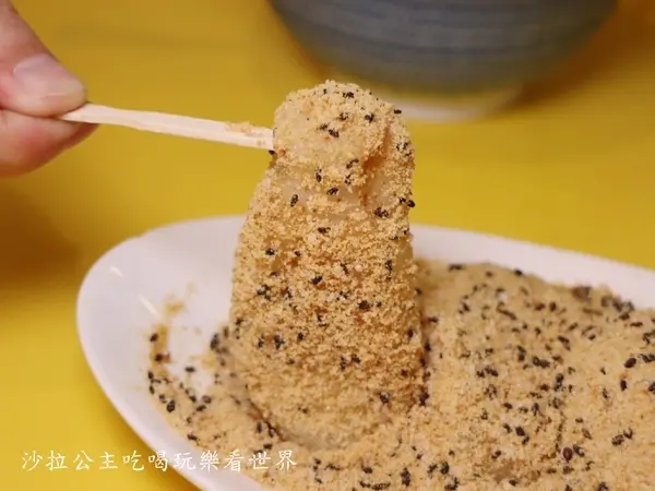 台中美食/逢甲夜市小吃『逢甲燒麻糬』雪花冰/豆花/台中燒麻糬