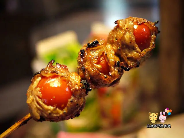 【逢甲夜市必吃】激旨燒鳥串燒。爆漿番茄真奇特