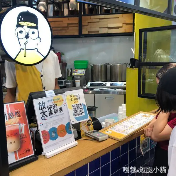 【逢甲夜市】台中逢甲必吃,2020新美食天使雞排、甲文青,在地學生推薦高CP值料理。