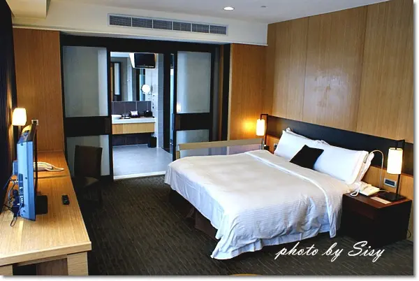 【宜蘭住宿】蘭城晶英酒店*豪華家庭套房 ~ 超大機器人溜滑梯，暑假親子旅遊首選 ~ 2014全台十大親子飯店第一名 芬朵奇堡 ~ 宜蘭五星級飯店比較