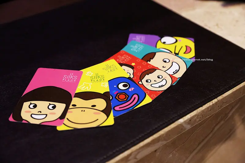 【宜蘭住宿飯店推薦】蘭城晶英酒店 - 根本就是小孩子們的天堂阿.整個八樓都是小孩的賽車場地.芬朵奇堡樂園讓小孩子忘了肚子餓.隔壁房客半夜很吵.小小美中不足