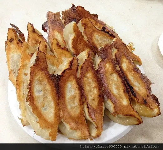 {食記} 阿財鍋貼，石牌總店