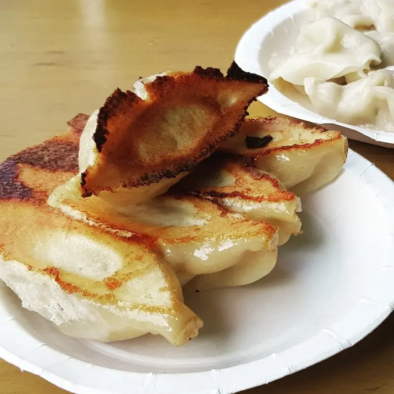 這才是台灣真正道地的美味！阿財鍋貼！