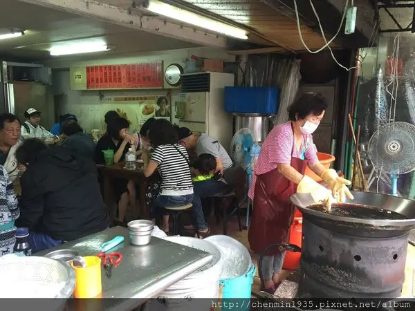 台北市北投區-簡記排骨酥麵
