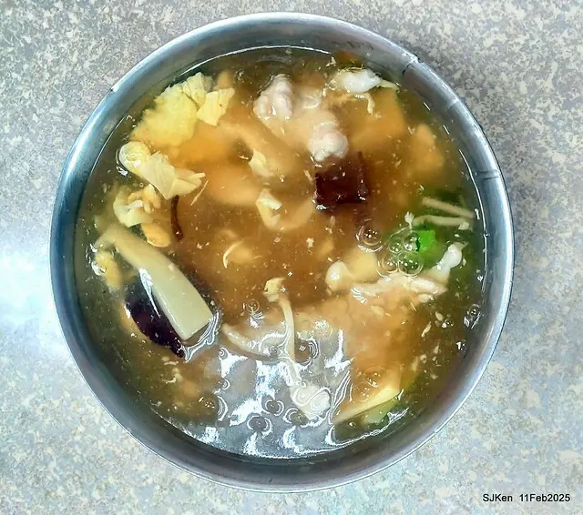 (北投石牌美食)「北方水餃大滷麵疙瘩」(Lu Mian, Braised Noodle at North Dumpling store), Taipei, Taiwan, SJKen, Feb 11, 2025