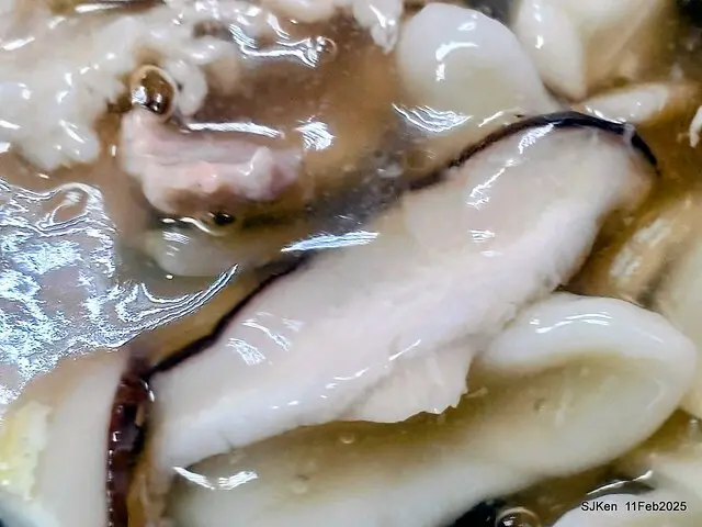 (北投石牌美食)「北方水餃大滷麵疙瘩」(Lu Mian, Braised Noodle at North Dumpling store), Taipei, Taiwan, SJKen, Feb 11, 2025