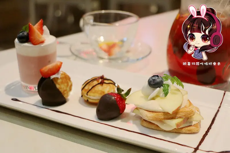 【羽諾食記】 Royal Host 樂雅樂家庭餐廳 南港園區店❤季節限定草莓甜點挑戰你的味蕾❤捷運南港站/南港園區好吃甜點/下午茶推薦