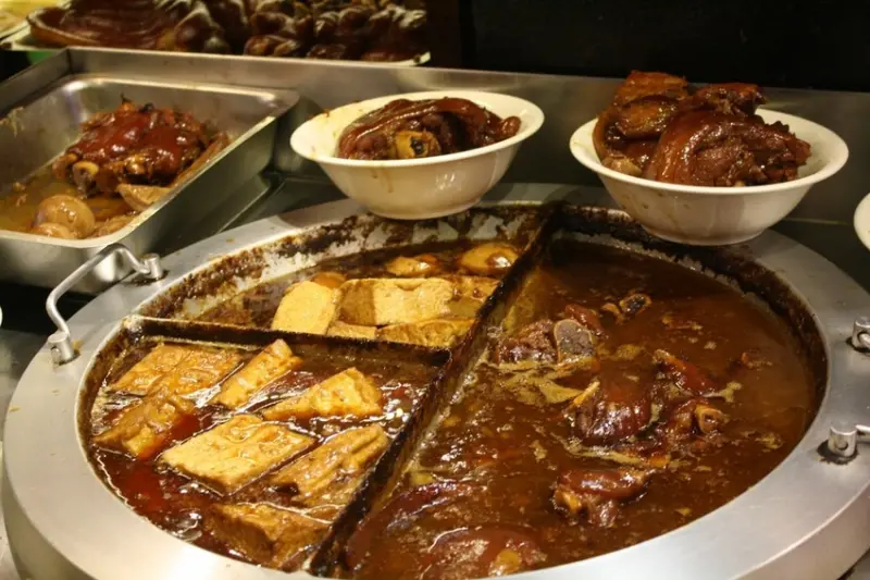 【西門町美食推薦】西門麵店|西門町特色餐廳,懷舊的古早味料理-銷魂豬腳飯讓你一吃就欲罷不能!台北24小時美食