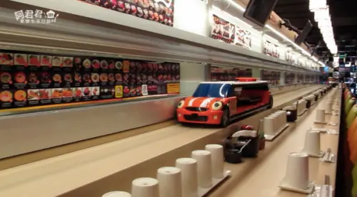 [台北西門町]比迴轉壽司更厲害【弥味壽司Yummy Sushi】用ipad點餐x可愛電動車出餐!!大人小孩都瘋狂(原元氣壽司|平田壽司)