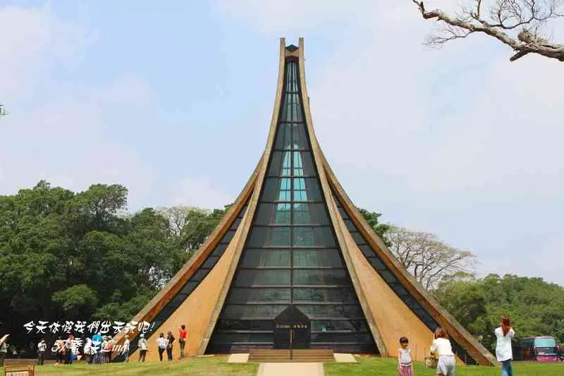 [ 台中⊙龍井]東海大學半日遊尋訪教堂之美與乳品小棧
