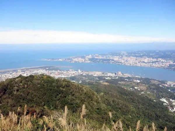 【台北旅遊】觀音山硬漢嶺夜景-淡水河口的美麗夜景