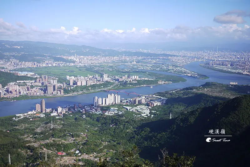 【遊記．五股】觀音山硬漢嶺 - 大台北美景盡收眼底 (附影片)ღ新北爬山步道．登山健行ღ