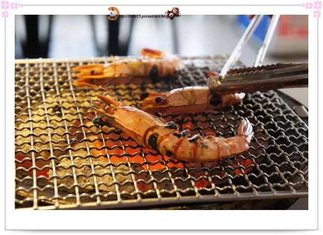 我!就厲害 全程烤肉服務~有嚇到!!!