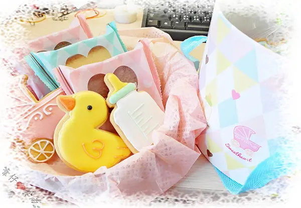 [試吃]2013金格-美式糖霜造型餅乾彌月禮盒之玩具竟然是超可愛餅乾!