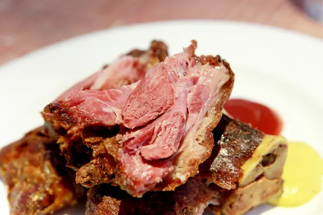 Mr.Onion副品牌‧品嚐趣義式牛排PASTA