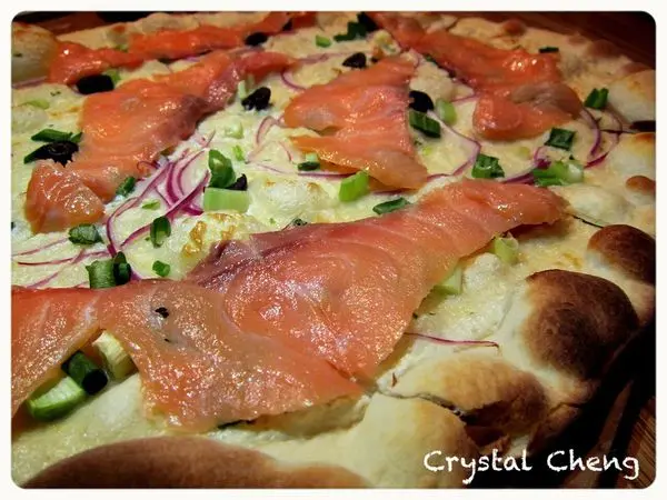 【台北好食推薦】溫德德式烘焙餐館 薄餅好吃 豬腳好脆 空間好大的聚餐好地點