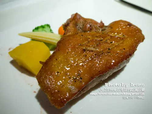 【板橋】想不到什麼聚餐地點時，王品集團餐廳始終實用．西堤牛排