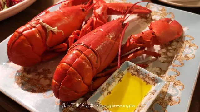此生必吃超奢華饗宴!大舕雙人龍蝦晚餐、雲軒西餐廳早餐(附優惠方案)：君品酒店Palais de Chine Hotel一泊二食︱台北大同區 台北車站