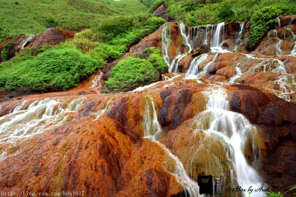 【新北。瑞芳】黃金瀑布。金瓜石十三層遺址。驚豔金水公路