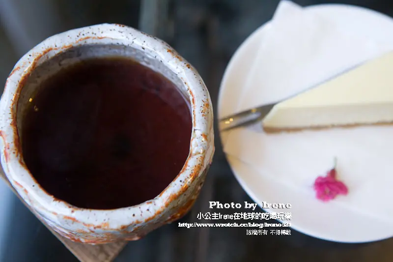 【三芝】深山內的藝術咖啡館‧圓山草堂