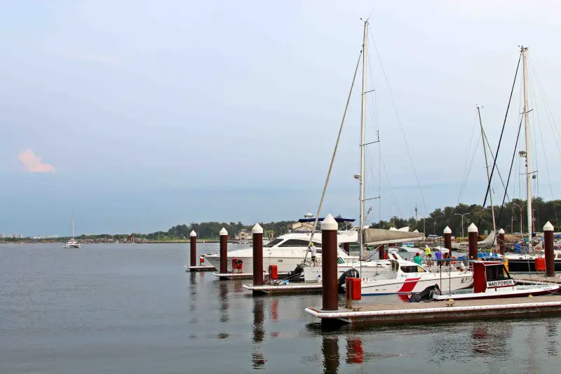 異國風情小歐洲漁港～夏日輕旅行:安平漁港。 