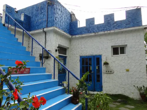 (美食~高雄)愛上布諾閣~城堡裡賣滷肉飯?!