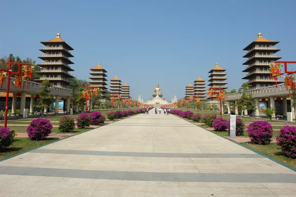 佛陀記念館--來場素食的饗宴