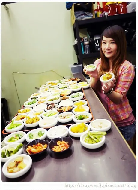 [捷運忠孝敦化站] 朝鮮味韓國料理 -- ☆巷弄美食☆ 異國美食人氣店♪ 多種韓國料理● 近50道韓式小菜吃到飽♥