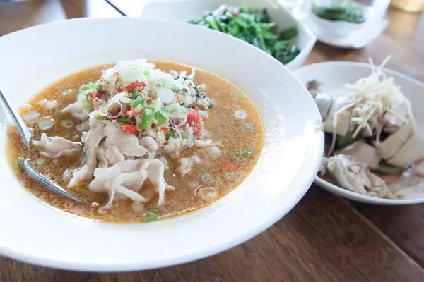 淡水五花 - 意外的扒飯料理，在地人的好所在