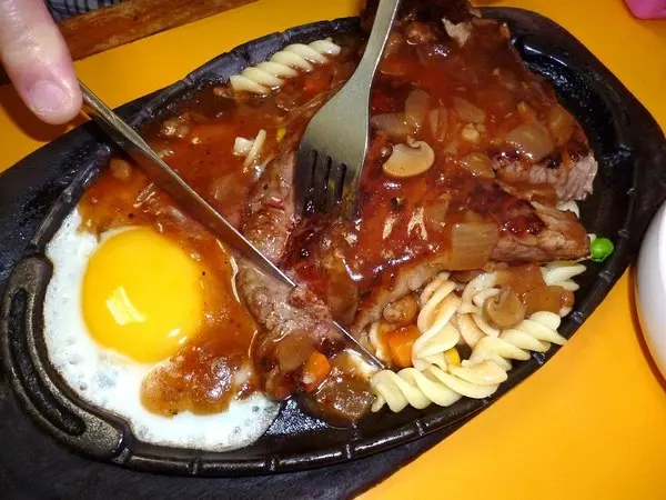 牛排要大塊--大塊牛排(淡水店)体驗心得              