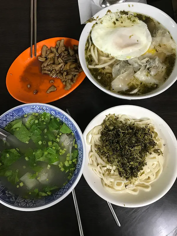 [台北] 西門捷運~萬國酸菜麵- 追隨聽說電影場景