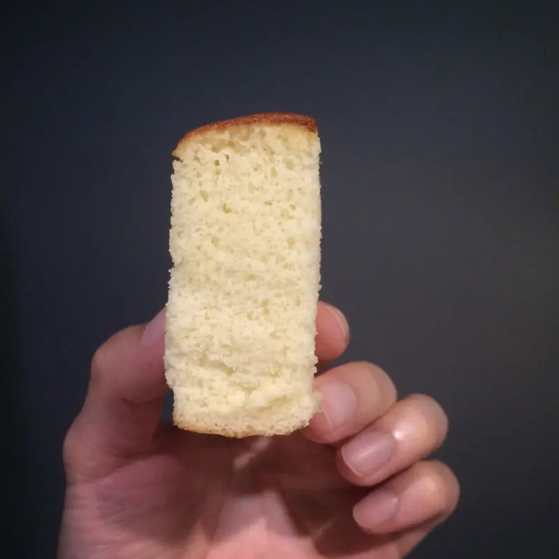 台中一定會帶的伴手禮~坂神長崎蛋糕~冷的熱的都好吃