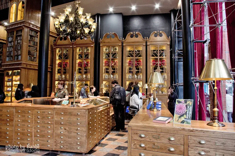 台中宮原眼科 來眼科喝珍奶吃冰淇淋?!