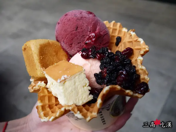 [呷冰食記] 台中宮原眼科~(乳酪蛋糕和鳳梨酥比較好吃)