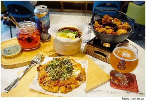 繼光香香雞餐廳 6/29重新開幕，炸雞披薩、麻辣鍋、刈包漢堡...獨家菜色只有這裡能吃到！！