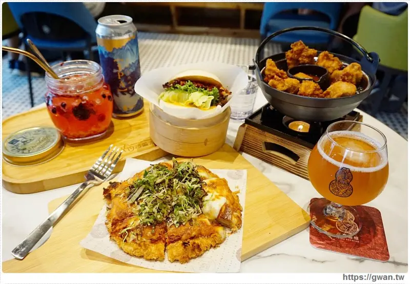 繼光香香雞餐廳 6/29重新開幕，炸雞披薩、麻辣鍋、刈包漢堡...獨家菜色只有這裡能吃到！！