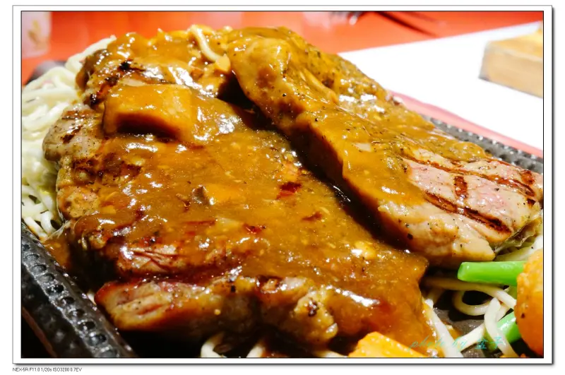 [食記] 台中南屯-赤鬼炙燒牛排(公益店)~肉質超水準的平價牛排店~