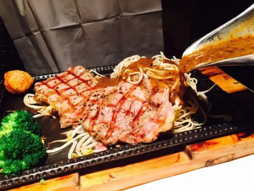 │食記│台中/赤鬼炙燒牛排(公益店)│平價牛排自助附餐吃到飽