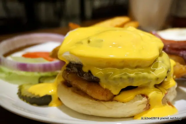 【台北大安】En Burger 伊恩伯格－大份量超誘人的天使漢堡，濃郁起司叫人愛不釋手！（東區、忠孝復興）