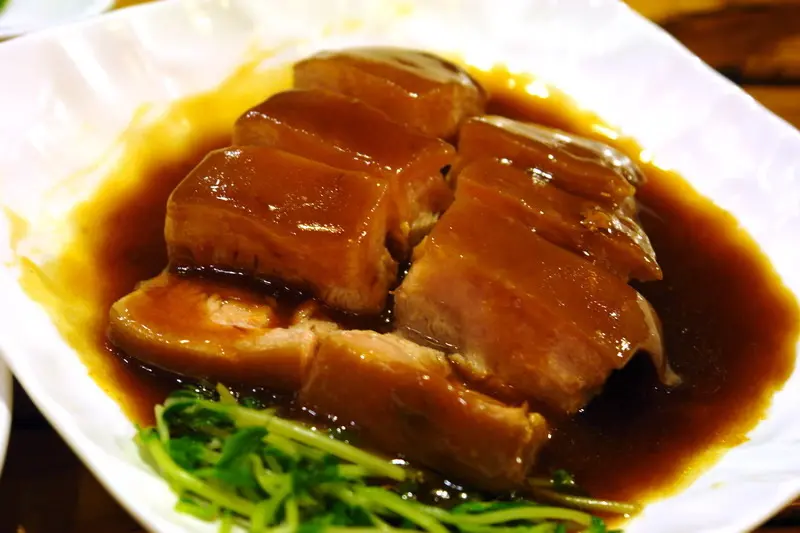 斗六美食。桃花源--彎延路徑--山窮水盡疑無路--真怕自已走錯路--是江浙名菜、是