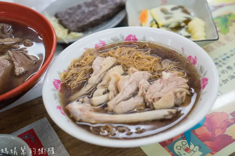 虎尾王家當歸鴨肉麵線|虎尾小吃推薦，清香甘甜當歸鴨湯頭，便宜大碗肉多，虎尾50年老店小吃。