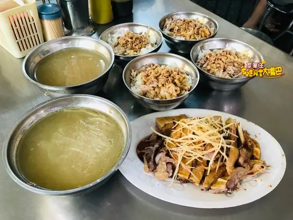 福安鴨肉飯菜單價位大公開》來北港非吃不可的在地傳統小吃～雲林北港朝天宮美食必吃小吃餐廳推薦。