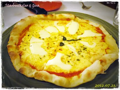 [台中。西區] 帕帕咪歐義式廚房(Papamio)，超推瑪格莉特比薩