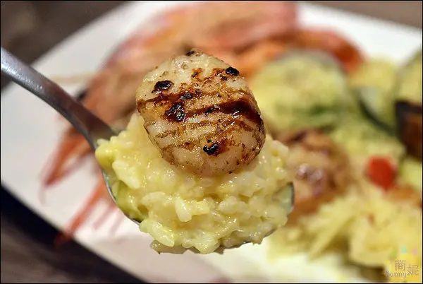 台中西區美食平價義式料理。曼蒂在家義大利麵。餐點好吃有家的溫馨高CP值讓人想再回訪。寵物友善餐廳              