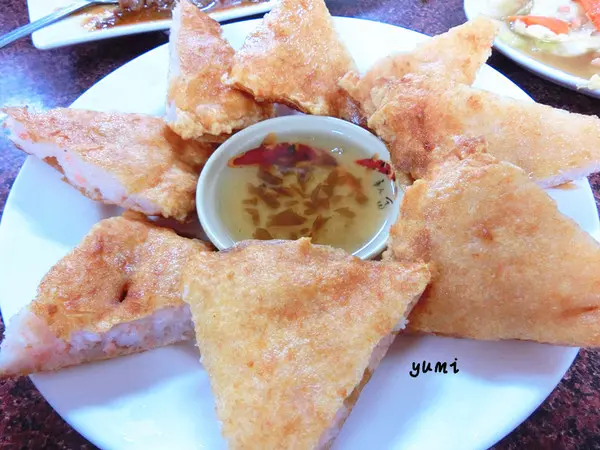 【台中食記-西區】cp值爆表! 雲南美食 泰國風味@雲食泰風              