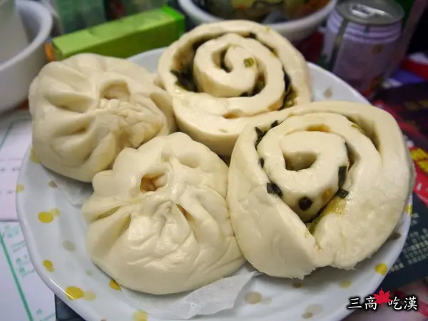 [外帶食記] 鹿港－老龍師肉包＆老成珍蔥花捲