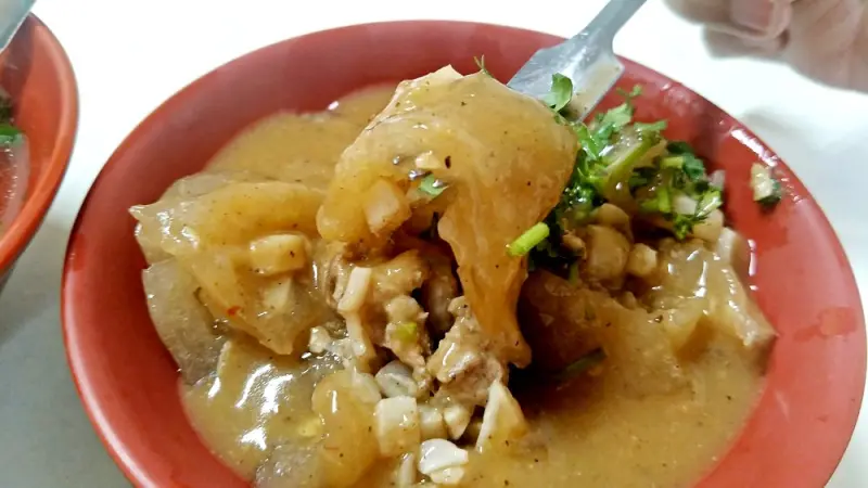 社頭美食_肉圓輝│社頭市場旁小吃，滿滿竹筍的肉圓~ - 愛伊特candy的分享樂園