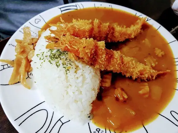 [日式咖哩]彰化市後火車站辭修路上~木下食堂日式咖哩飯~日本人開的店~咖哩飯系列都很不錯~生意好!想吃要早點到喔~ 汽水無限取用! 2019食記