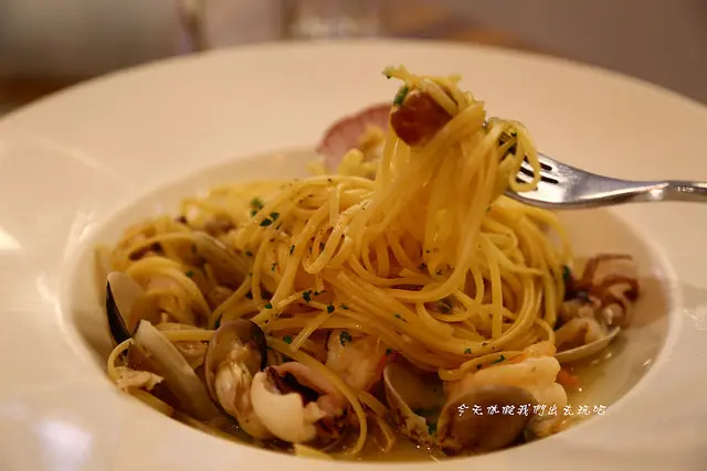 希拉餐廳。歐式輕食餐廳。早午餐。小聚